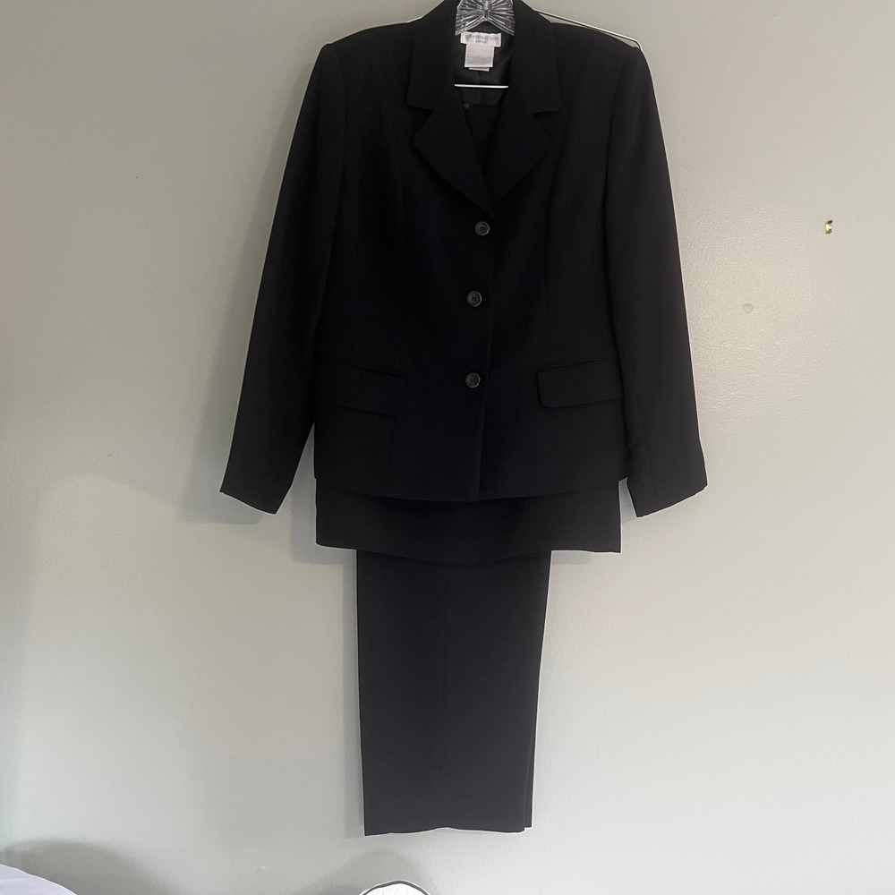 Worthington Petite Black 3 Piece Suit Blazer Pants Skirt Set Size 8P flex lined